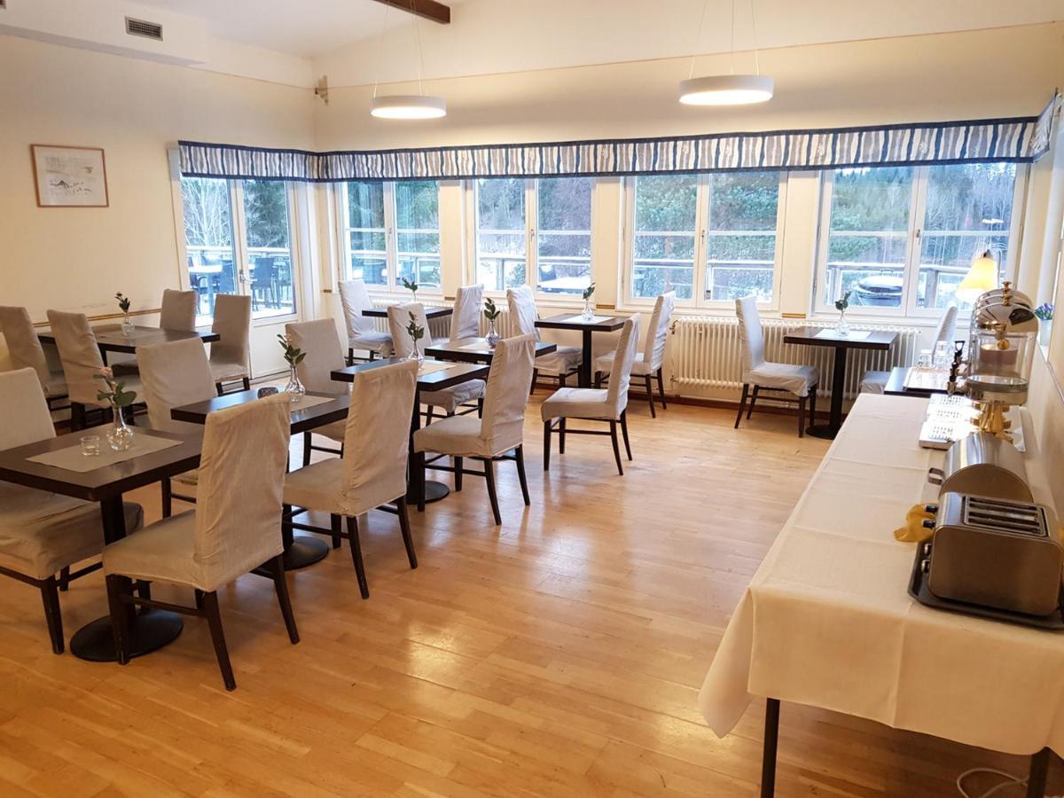 Bjoernforsens Turist & Konferenshotell, Naera Husum, Oernskoeldsvik Bjorna 外观 照片